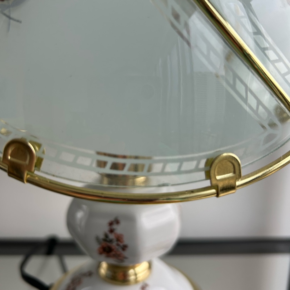 Vintage Floral Glass Touch Lamp in Tiffany Style - 1980s - Picture 8 of 13